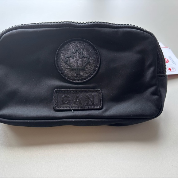 Black belt Bag new with tags - Picture 1 of 9